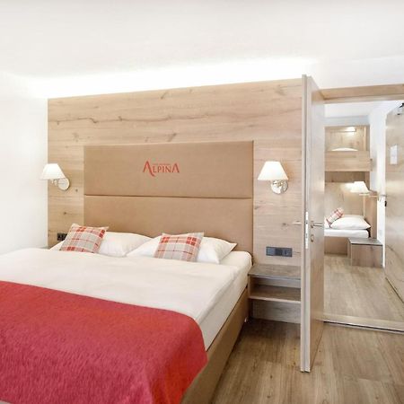 Hotel Alpina Superior Pettneu am Arlberg Eksteriør billede