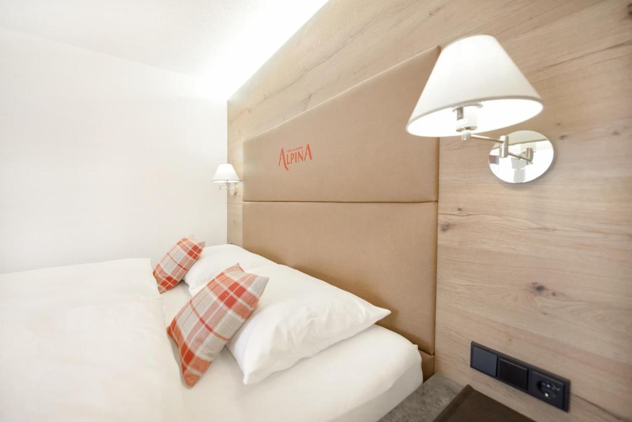 Hotel Alpina Superior Pettneu am Arlberg Eksteriør billede
