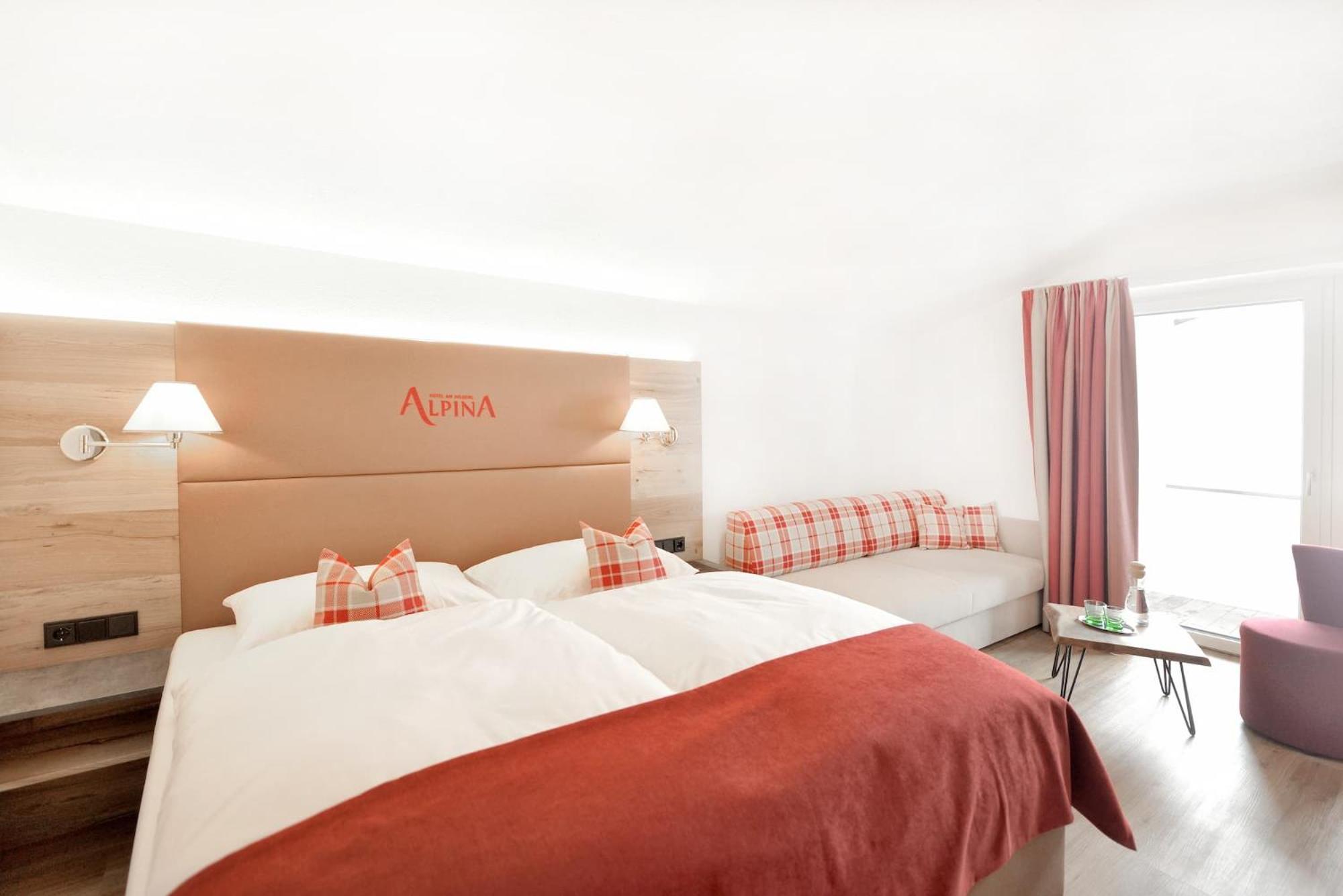 Hotel Alpina Superior Pettneu am Arlberg Eksteriør billede