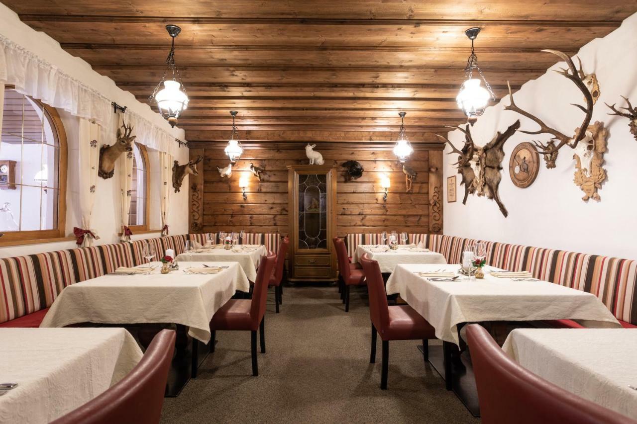 Hotel Alpina Superior Pettneu am Arlberg Eksteriør billede